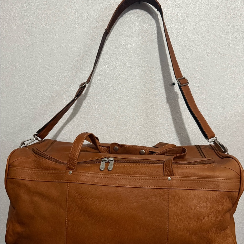 Men's Tan Leather Duffel Bag PIEL hand made in Colombia